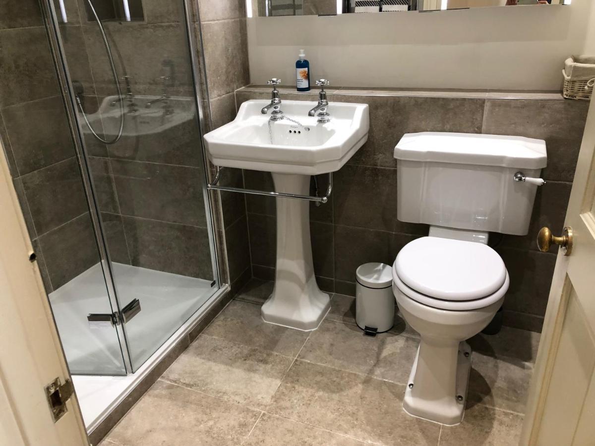 Lauras Townhouse Apartments Lansdown Slope Townhouse Μπαθ Εξωτερικό φωτογραφία