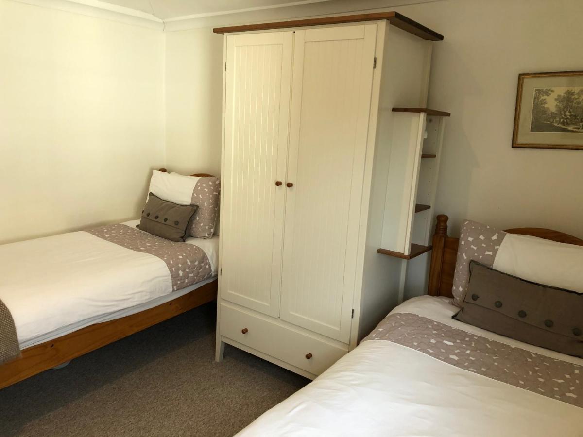 Lauras Townhouse Apartments Lansdown Slope Townhouse Μπαθ Εξωτερικό φωτογραφία