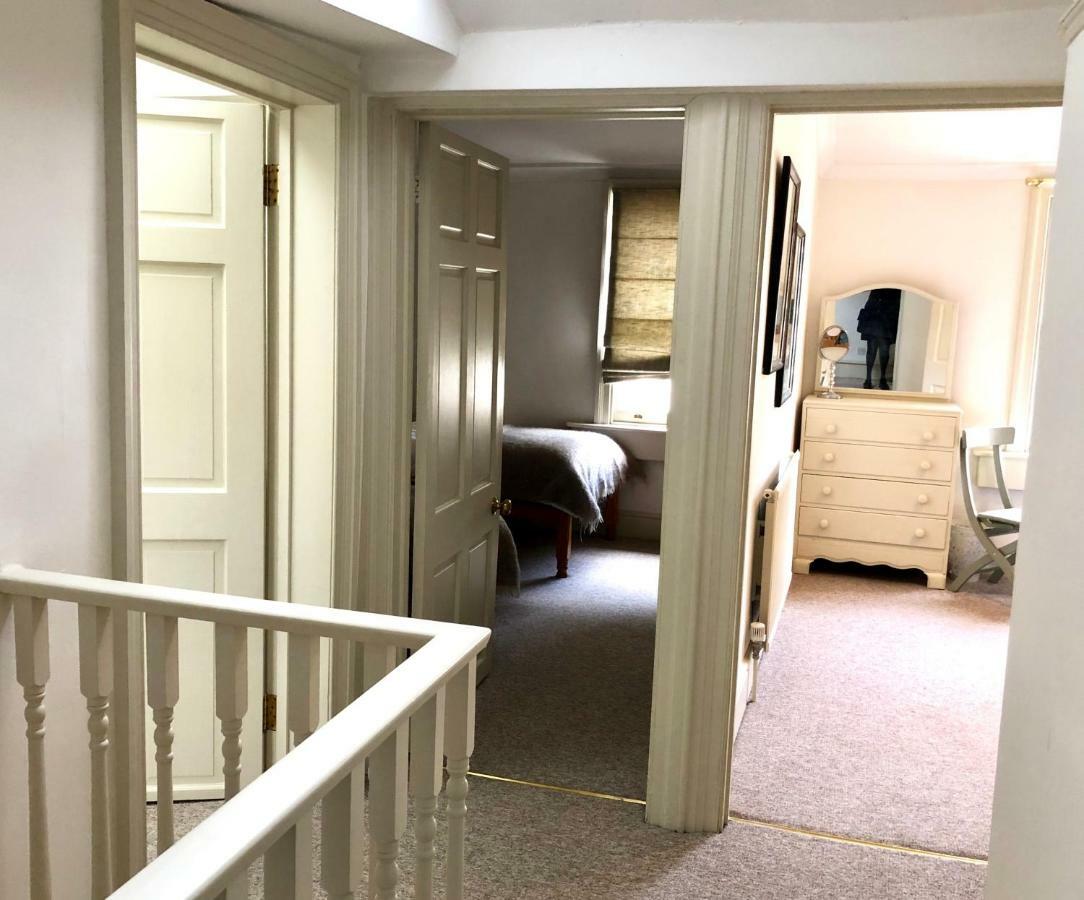 Lauras Townhouse Apartments Lansdown Slope Townhouse Μπαθ Εξωτερικό φωτογραφία